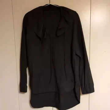 sirone 블랙 긴팔 블라우스