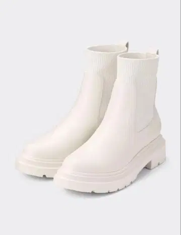 GU 리브 니트 삭스 부츠 화이트 M