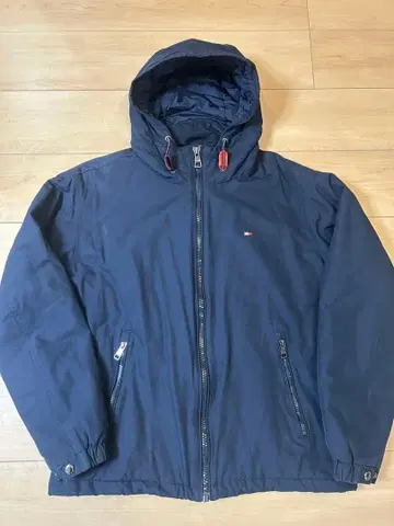 TOMMY HILFIGER hooded jacket