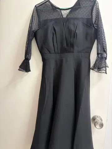 블랙 시스루 드레스