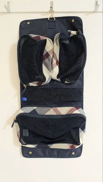 트래블 파우치 세트 BLUE LABEL CRESTBRIDGE