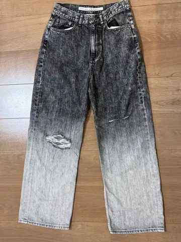 niko and - 그라데이션 블랙 데님 M 사이즈