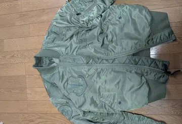 MA-1 플라이트 자켓 올리브 그린