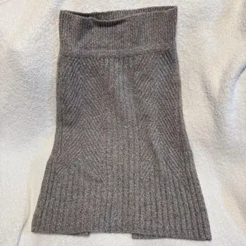 그레이 리브 니트 타이트 스커트 BACCA