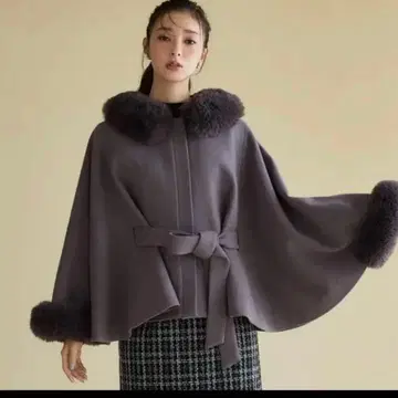 MISCH MASCH 퍼 달린 판초 FREE 사이즈