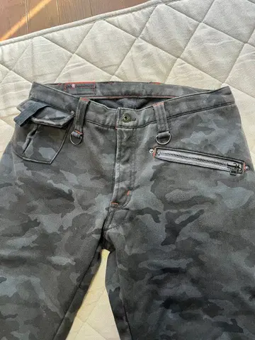 HYOD 카모플라쥬 스포츠 데님 팬츠