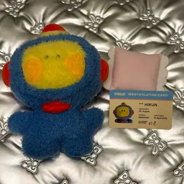 TRUZ HIKUN 미니 봉제 인형 ID 카드 포함