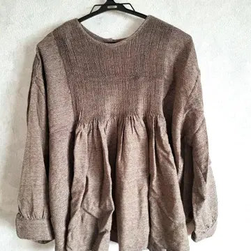 메종드소일 울 블라우스