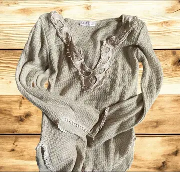 Sam & Lili Paris 유니크한 보헤미안 레이스 트리밍 긴팔 탑