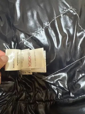 블랙 다운 베스트 퀼팅