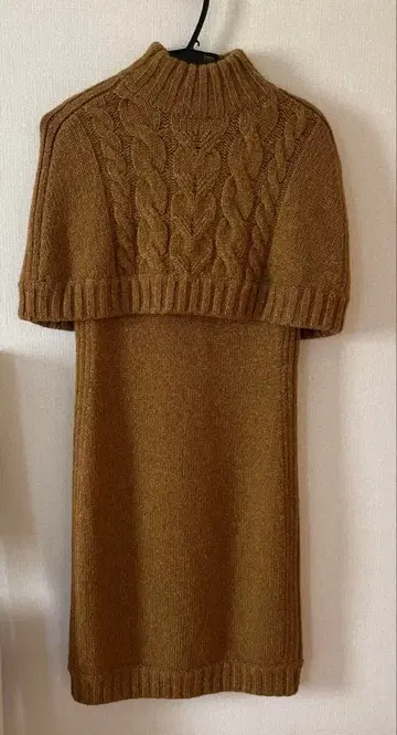 TAE ASHIDA 셋업 니트 원피스 판초