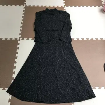 새상품급 레리안 블랙 계열 긴팔 스커트 셋업 베스트 포함