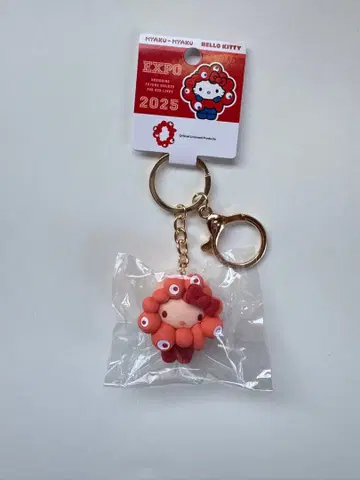 EXPO2025 산리오 미야쿠미야쿠 최애 컬러 입체 마스코트 키링 키티