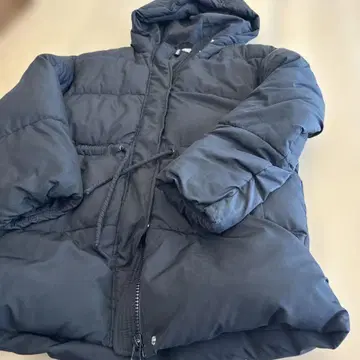 H&M 블랙 충전솜 다운 자켓 XS