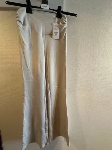 AMATERAS 스타일 업 플레어 레깅스