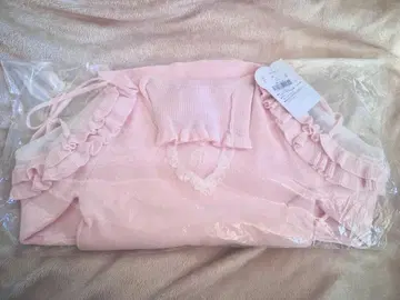 미개봉 택 포함 새상품 하트컷 터틀 니트