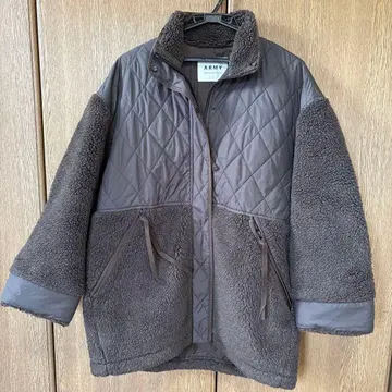ARMY UPPER HEIGHTS 보아 플리스 밀리터리 아우터