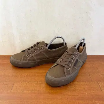 새상품급 스페르가 2750 토탈 밀리터리 그린 23.0cm