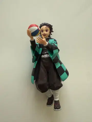 탄지로 피규어 공 포함