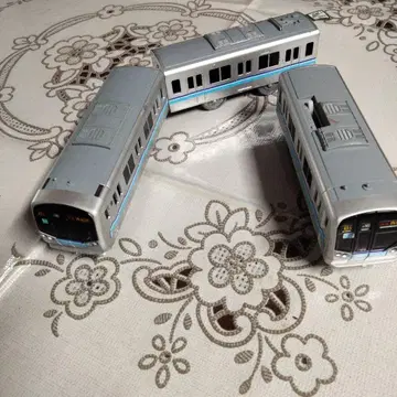 프라레일 라이트 부착 도쿄 메트로 도자이선