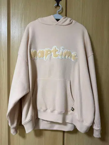naptime 핑크 후드티