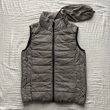 UNIQLO 유니클로 울트라 라이트 다운 베스트 M