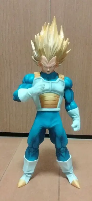 드래곤볼 베지터 피규어