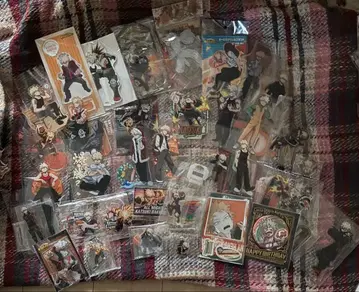 바쿠고 카츠키 아크릴 스탠드 캔뱃지 세트