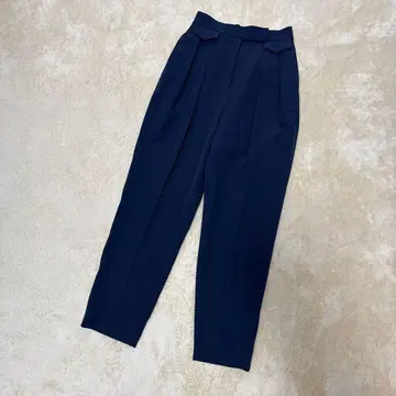 미라 오웬 턱 팬츠