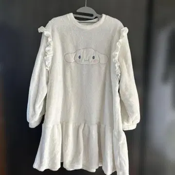 GRL 그레일 산리오 콜라보 시나모롤 보아 프릴 원피스 파자마