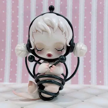 SKULLPANDA Image Of Reality