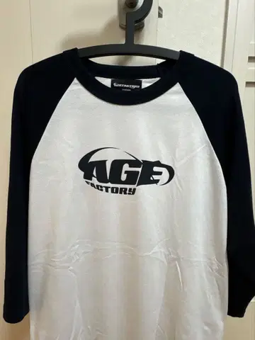 Age Factory 래글런 셔츠