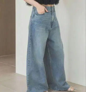 apart by lowrys 루즈 데님