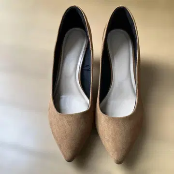 GU 브라운 마쉬멜로우 스틸레토 하이힐 25.0cm