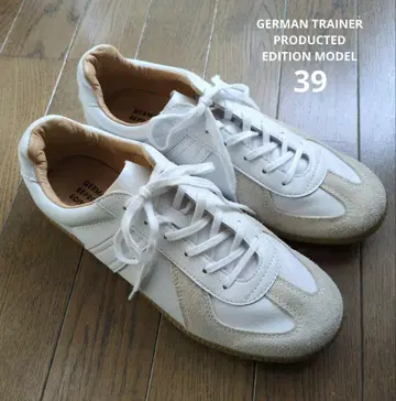 GERMAN TRAINER REPRODUCED EDITION MODEL