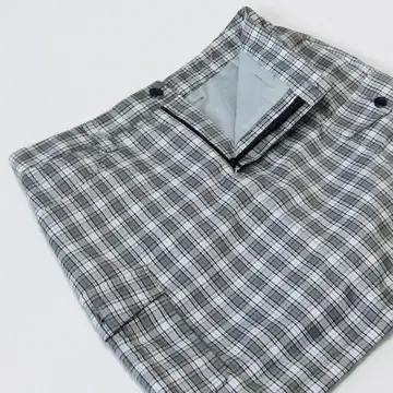 아디다스 골프 체크 무늬 스커트 M 사이즈