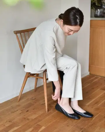 OURHOME 통세척 가능한 핸드폰 플랫슈즈 [ L ]