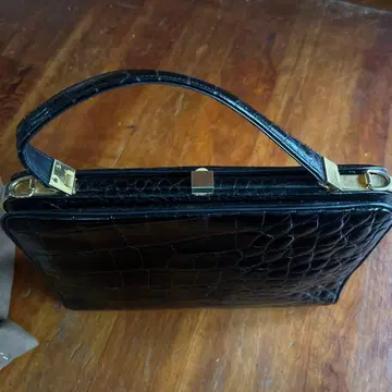 comoratti bis 블랙 핸드백