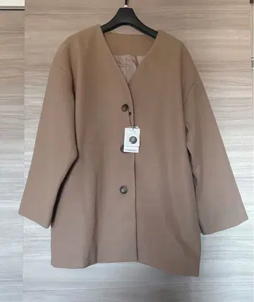 [ 새상품, 택 포함 ] moment+ 코트