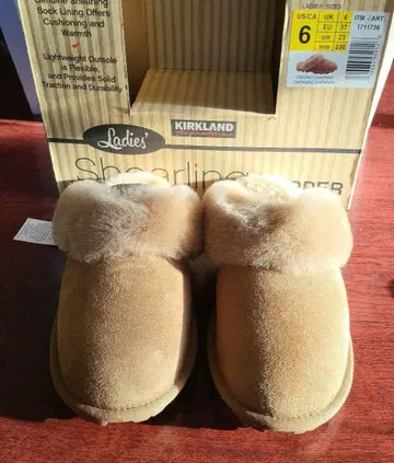 커클랜드 KIRKLAND 무스탕 슬리퍼 양가죽