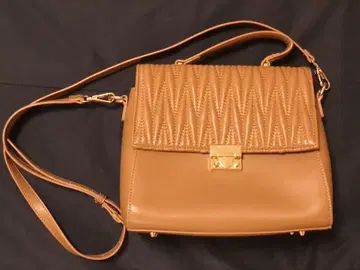 [ NOELA ] 퀼팅 원 핸들 백