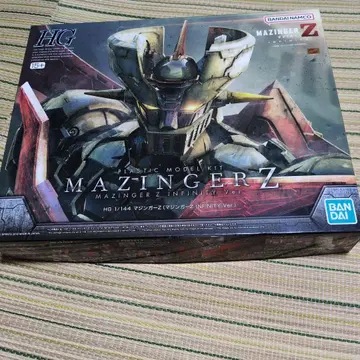 미개봉 새상품. 상자 개봉 있음. HG 마징가 Z