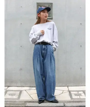 Ungrid 로고 자수 숏 맨투맨 FREE 라이트 그레이