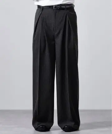 [ CLEL ] 린넨 블렌드 3D 턱 슬랙스