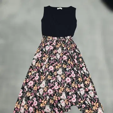 Andemiu 플라워 프린트 슬리브리스 원피스