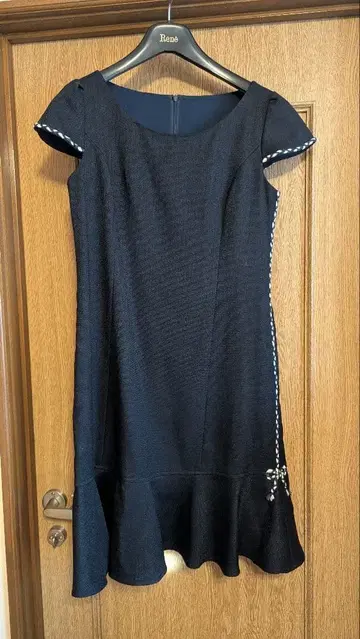 네이비 플레어 스커트 원피스