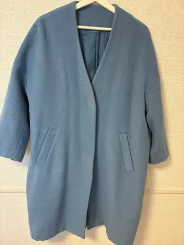 미사용 새상품 미라 오웬 노카라 코트