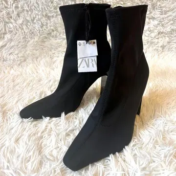 미사용 ZARA 자라 스티치 힐 부츠 패브릭 앵클부츠