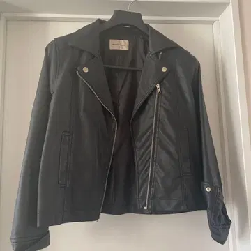 ROSE BUD 블랙 라이더 자켓