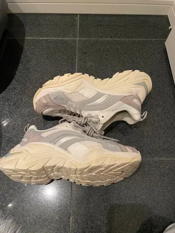 FILA 스니커즈 그레이/화이트